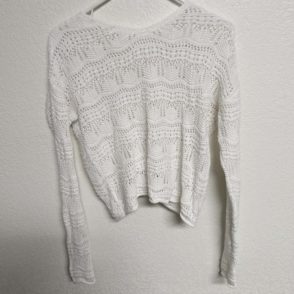 Jessica Simpson Cropped Eyelet Sweater SM - Picture 3 of 5